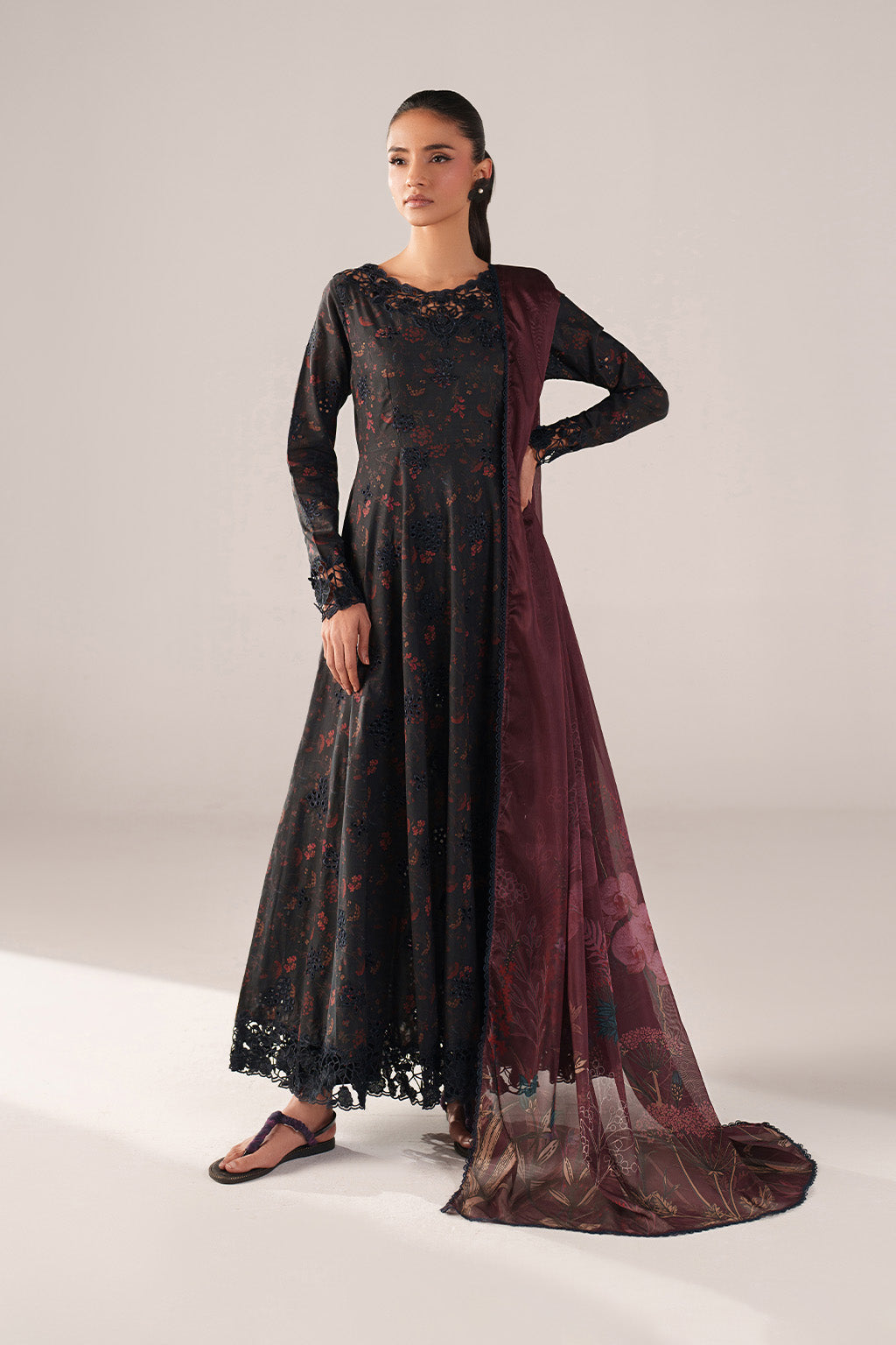 Iznik Printed Embroidered Lawn 3PC Unstitched Memon Clothes